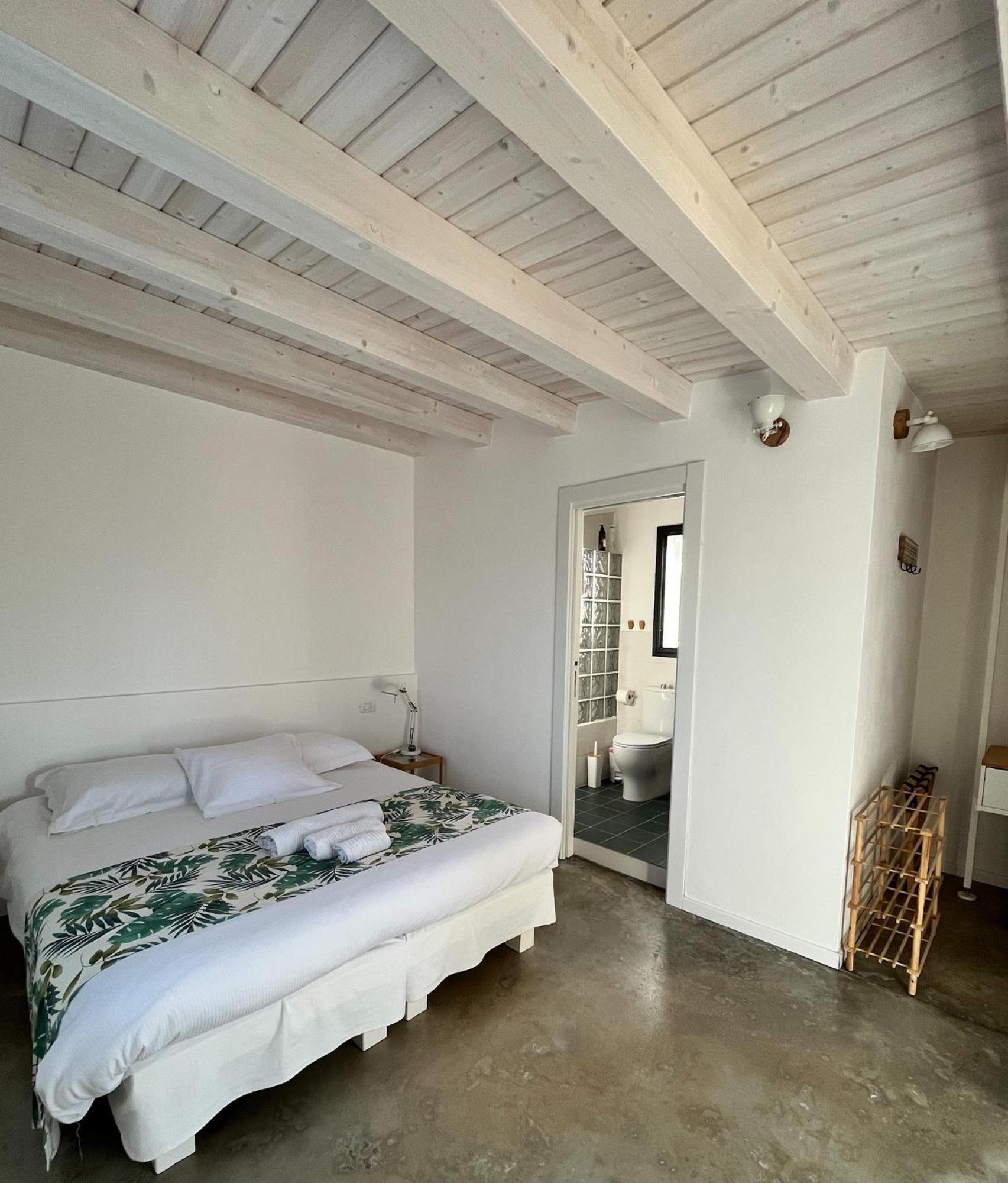 Mayana Sicily - The Suites Santa Maria Del Focallo Buitenkant foto