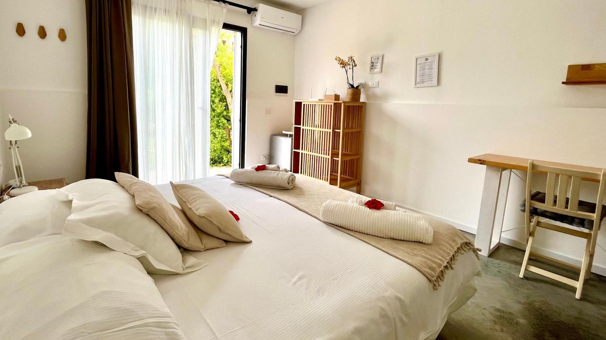 Mayana Sicily - The Suites Santa Maria Del Focallo Buitenkant foto